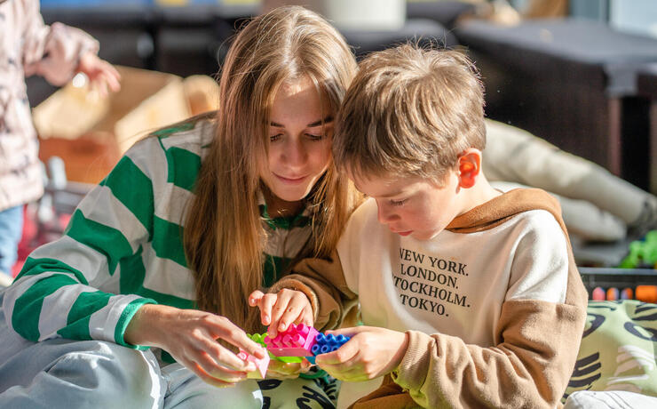 yak-batky-mozhut-dopomohty-ditiam-adaptuvatysia-do-shkoly-ta-zhyttia-za-kordonom-156-image