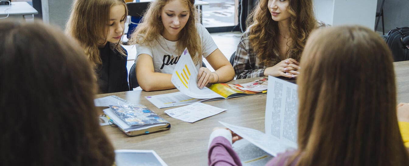 politsealna-shkola-2026-perevahy-ta-vstup-dlia-ukraintsiv-632-image