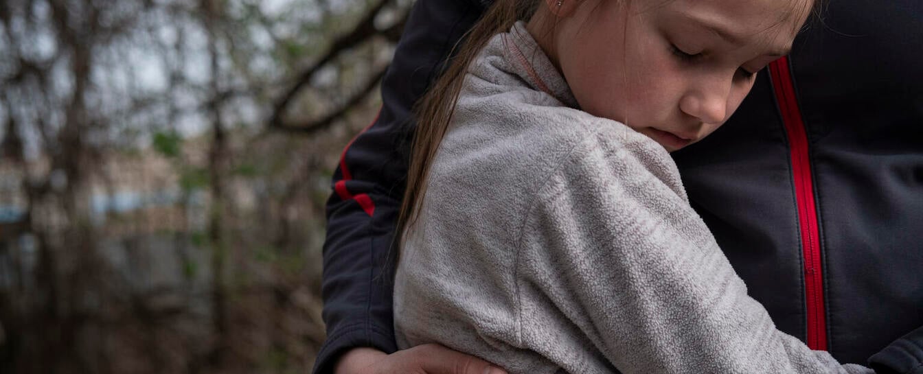 yak-uporatysia-iz-samotnistiu-za-kordonom-67-image